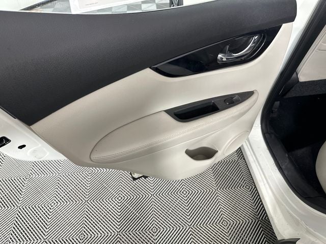 2018 Nissan Rogue Sport SL