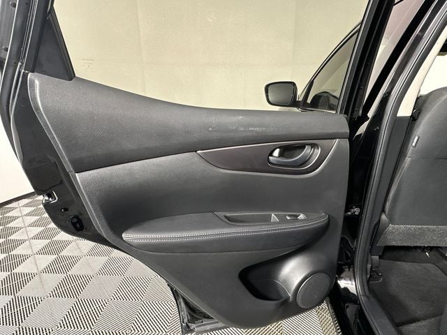 2018 Nissan Rogue Sport S Appearance Package