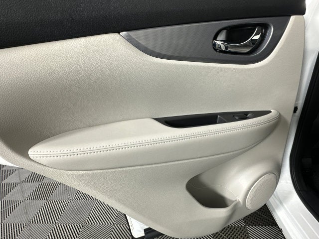 2020 Nissan Rogue Sport SL