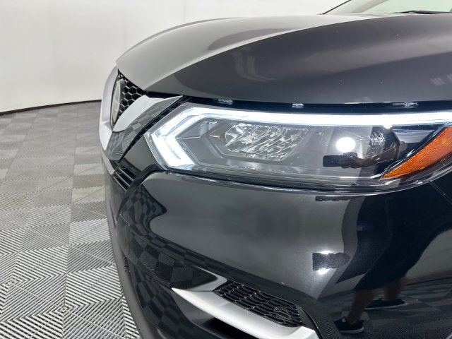 2022 Nissan Rogue Sport SL Premium Package