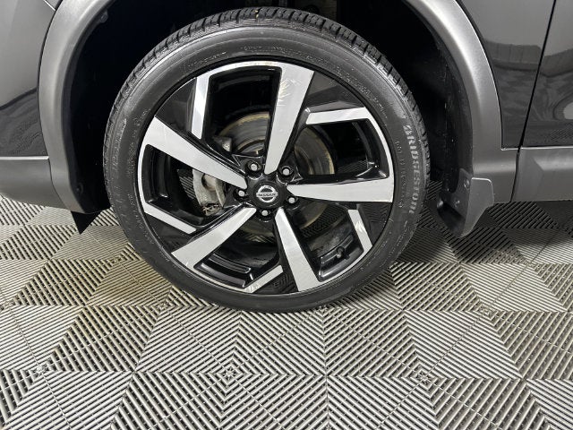 2022 Nissan Rogue Sport SL Premium Package
