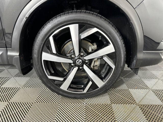 2022 Nissan Rogue Sport SL Premium Package