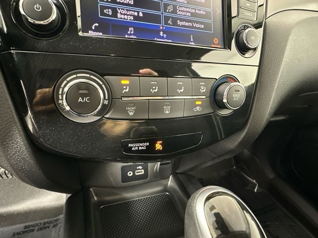 2020 Nissan Rogue Sport S