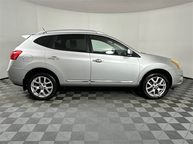 2011 Nissan Rogue SV