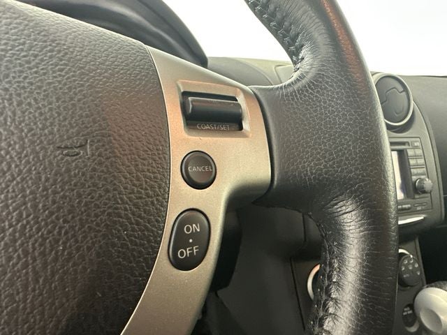 2011 Nissan Rogue SV