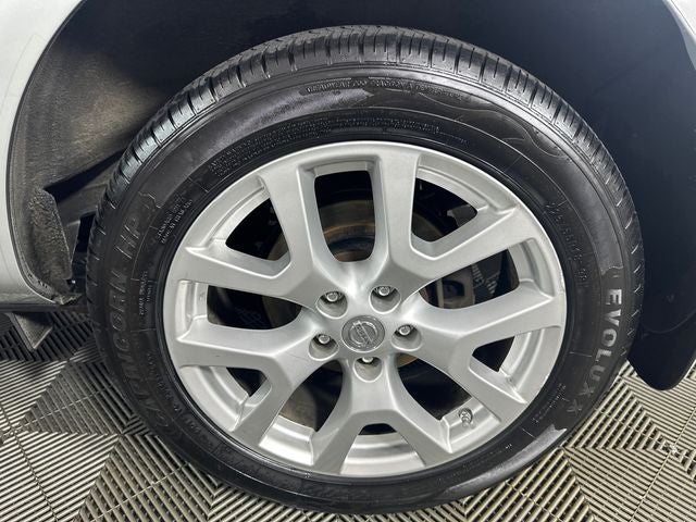 2011 Nissan Rogue SV