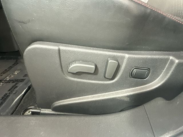 2011 Nissan Rogue SV
