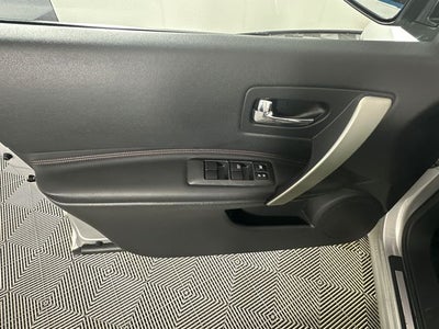 2011 Nissan Rogue SV