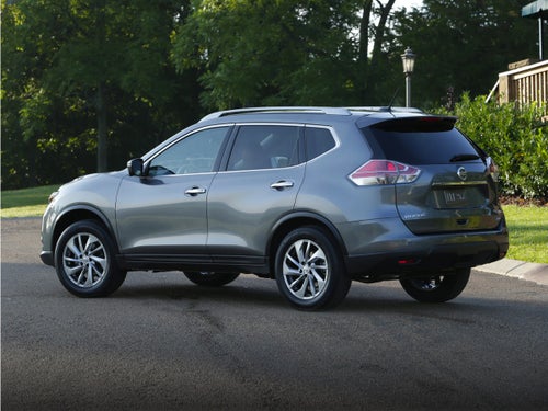 2016 Nissan Rogue SV Premium Package