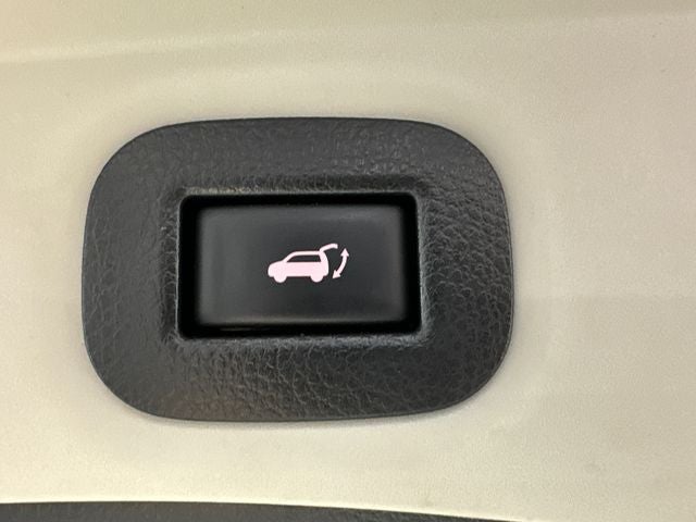 2017 Nissan Rogue SL Platinum & Premium Package