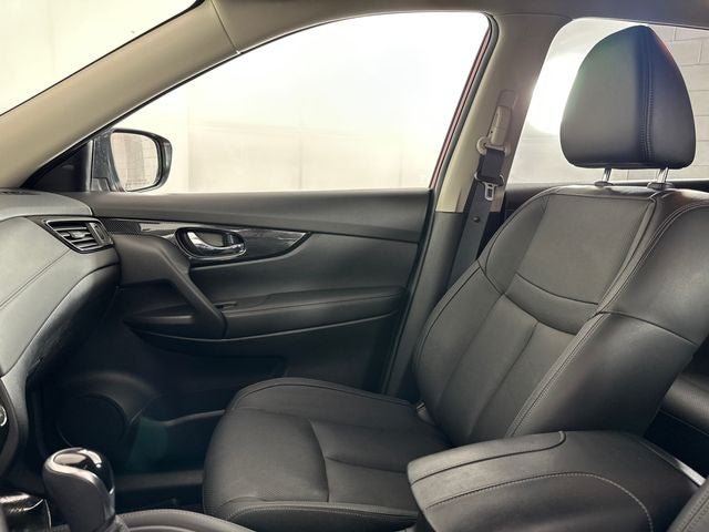 2017 Nissan Rogue SL Platinum & Premium Package