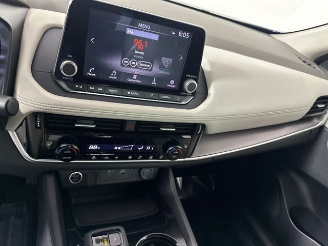 2021 Nissan Rogue SV Premium Package