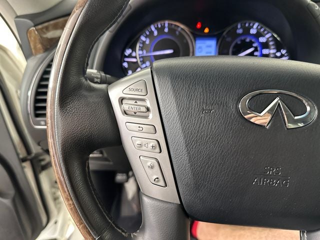 2017 INFINITI QX80 Base