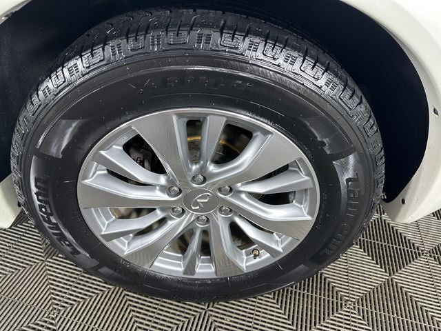 2017 INFINITI QX80 Base