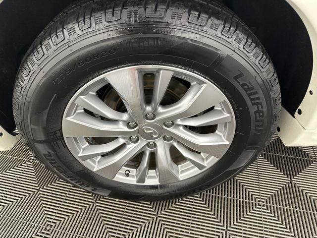 2017 INFINITI QX80 Base