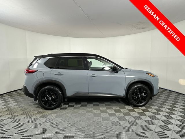 2023 Nissan Rogue SV Midnight Edition & Premium Package