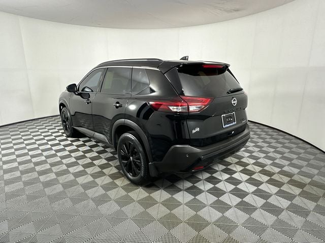 2023 Nissan Rogue SV Midnight Edition & Premium Package