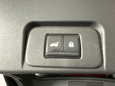 2023 Nissan Rogue SV Midnight Edition & Premium Package