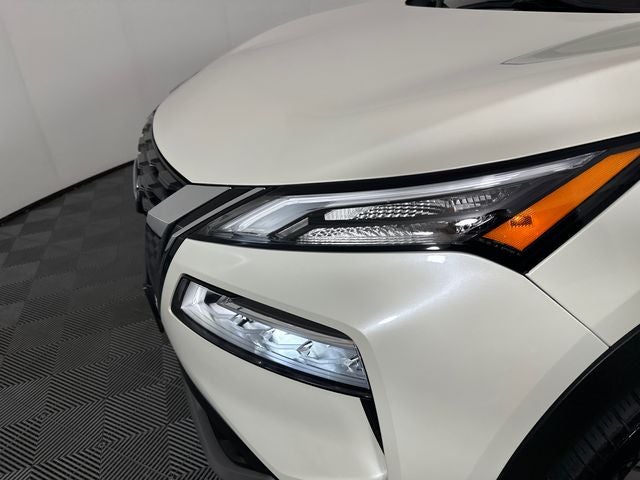 2023 Nissan Rogue SV Premium Package