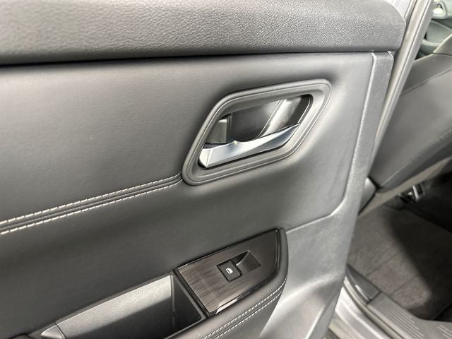 2024 Nissan Rogue SV Premium Package