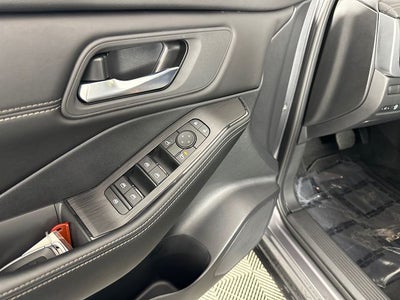 2024 Nissan Rogue SV Premium Package