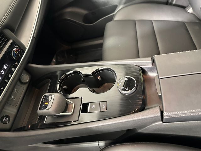2024 Nissan Rogue SV Premium Package
