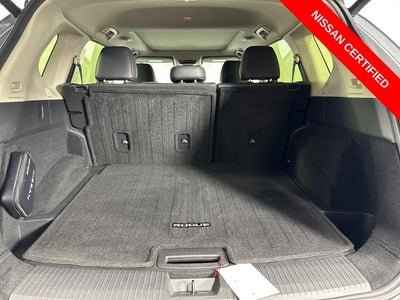 2023 Nissan Rogue SV Midnight Edition & Premium Package