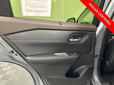 2023 Nissan Rogue SV Midnight Edition & Premium Package