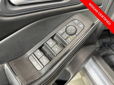 2023 Nissan Rogue SV Midnight Edition & Premium Package