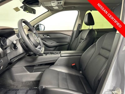 2023 Nissan Rogue SV Midnight Edition & Premium Package