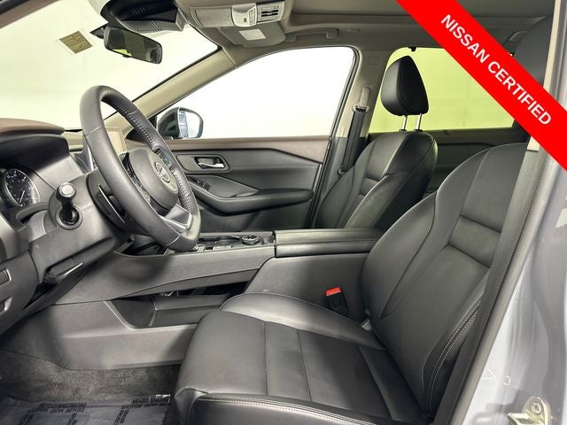 2023 Nissan Rogue SV Midnight Edition & Premium Package