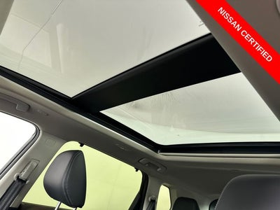 2023 Nissan Rogue SV Midnight Edition & Premium Package