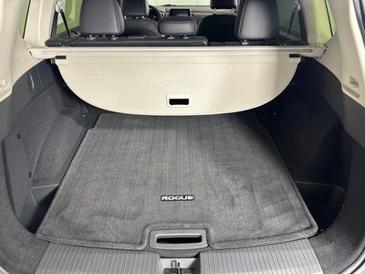 2023 Nissan Rogue SV Midnight Edition & Premium Package