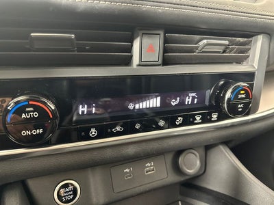 2023 Nissan Rogue SV Midnight Edition & Premium Package