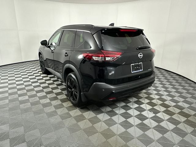 2023 Nissan Rogue SV Midnight Edition & Premium Package