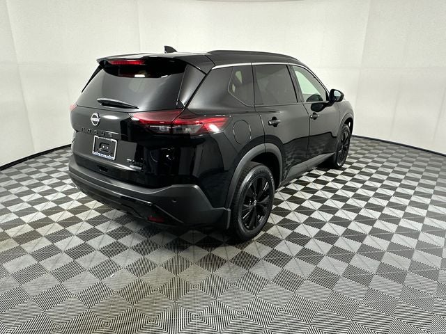2023 Nissan Rogue SV Midnight Edition & Premium Package