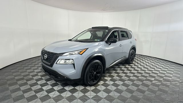 2023 Nissan Rogue SV Midnight Edition & Premium Package