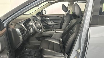 2023 Nissan Rogue SV Midnight Edition & Premium Package