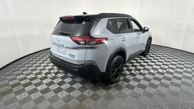 2023 Nissan Rogue SV Midnight Edition & Premium Package