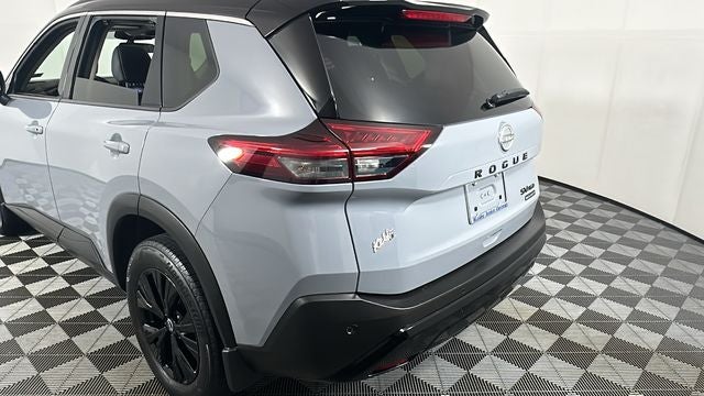 2023 Nissan Rogue SV Midnight Edition & Premium Package