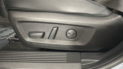 2023 Nissan Rogue SV Midnight Edition & Premium Package