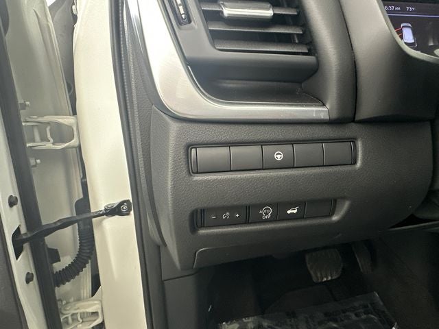 2023 Nissan Rogue SV Midnight Edition & Premium Package