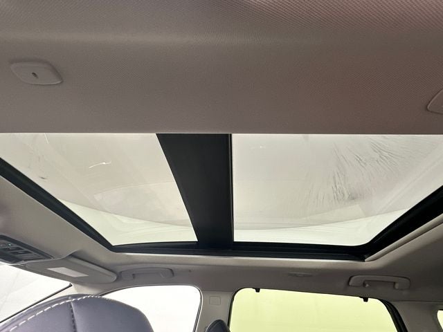 2023 Nissan Rogue SV Midnight Edition & Premium Package