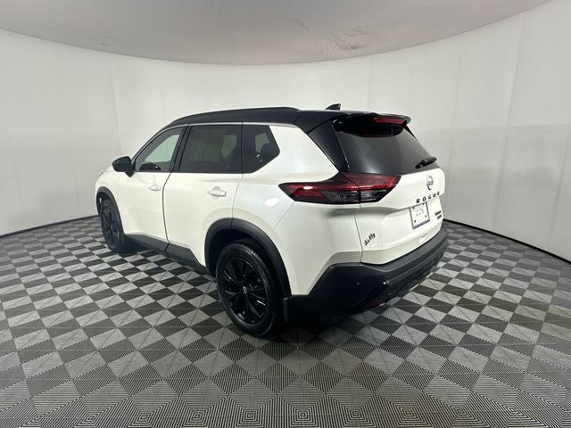 2023 Nissan Rogue SV Midnight Edition & Premium Package