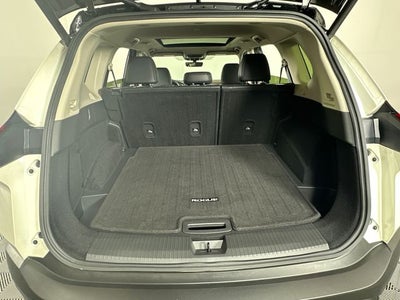 2023 Nissan Rogue SV Midnight Edition & Premium Package