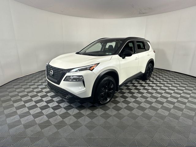 2023 Nissan Rogue SV Midnight Edition & Premium Package