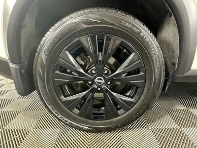 2023 Nissan Rogue SV Midnight Edition & Premium Package