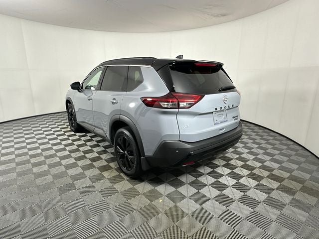2023 Nissan Rogue SV Midnight Edition & Premium Package