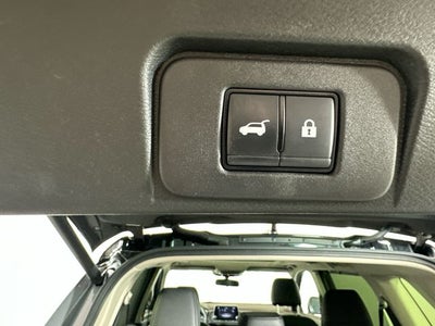 2023 Nissan Rogue SV Midnight Edition & Premium Package