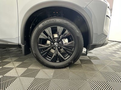 2023 Nissan Rogue SV Midnight Edition & Premium Package